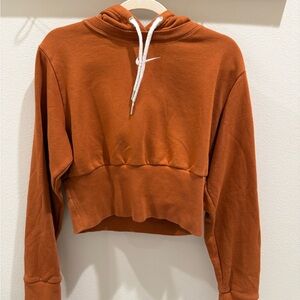 Nike Icon Clash Women's Orange Cropped Hoodie